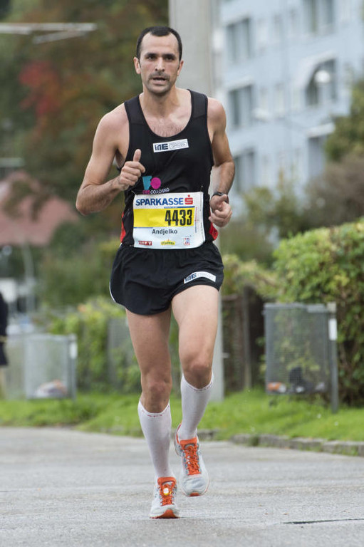 file6c5b8xld8msvouu8oqw_jpg-1381093478