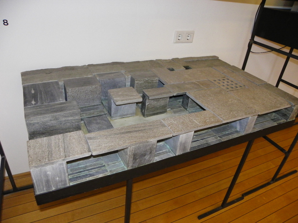 115_0804_JPG-1381266628