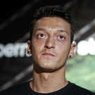  Offensives Mittelfeld: Mesut Özil (25), FC Arsenal Marktwert: 50 Millionen Euro.