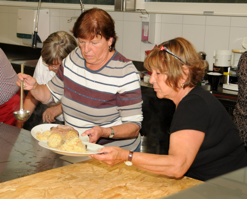Senioren H__chst 10-10-2013 45_jpg-1381509707