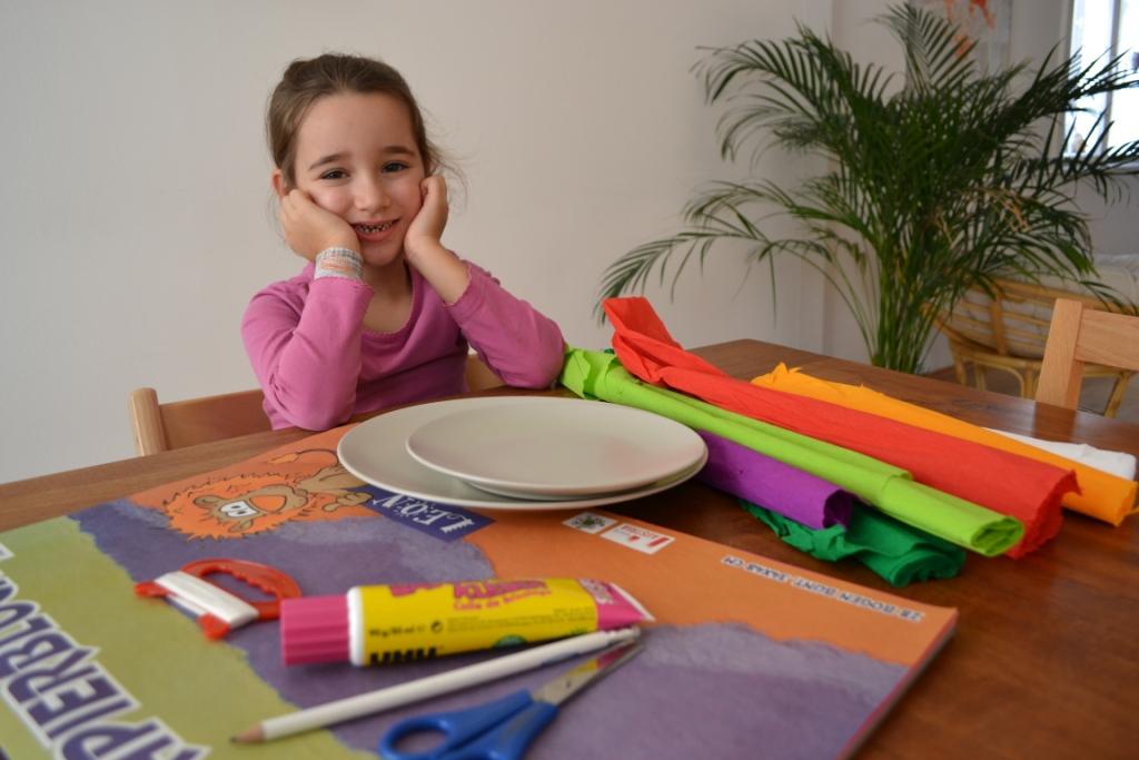 01 Das brauchst du zum Basteln_JPG-1381597877