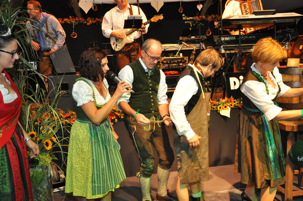 schuerze_jpg-1381599299