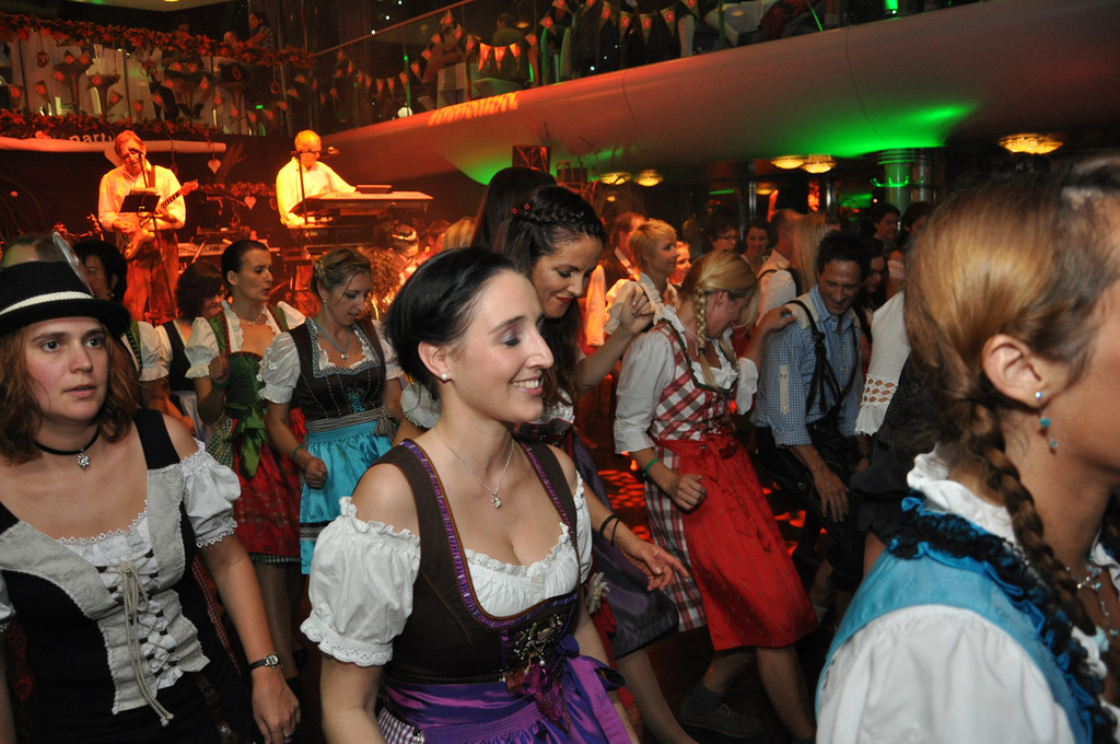 tanz5_jpg-1381599361