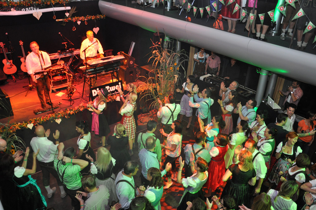 Tische2_jpg-1381599410