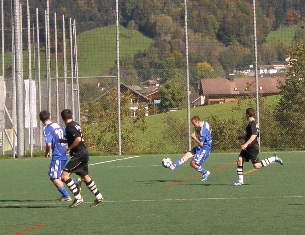 PA130084_JPG-1381688009