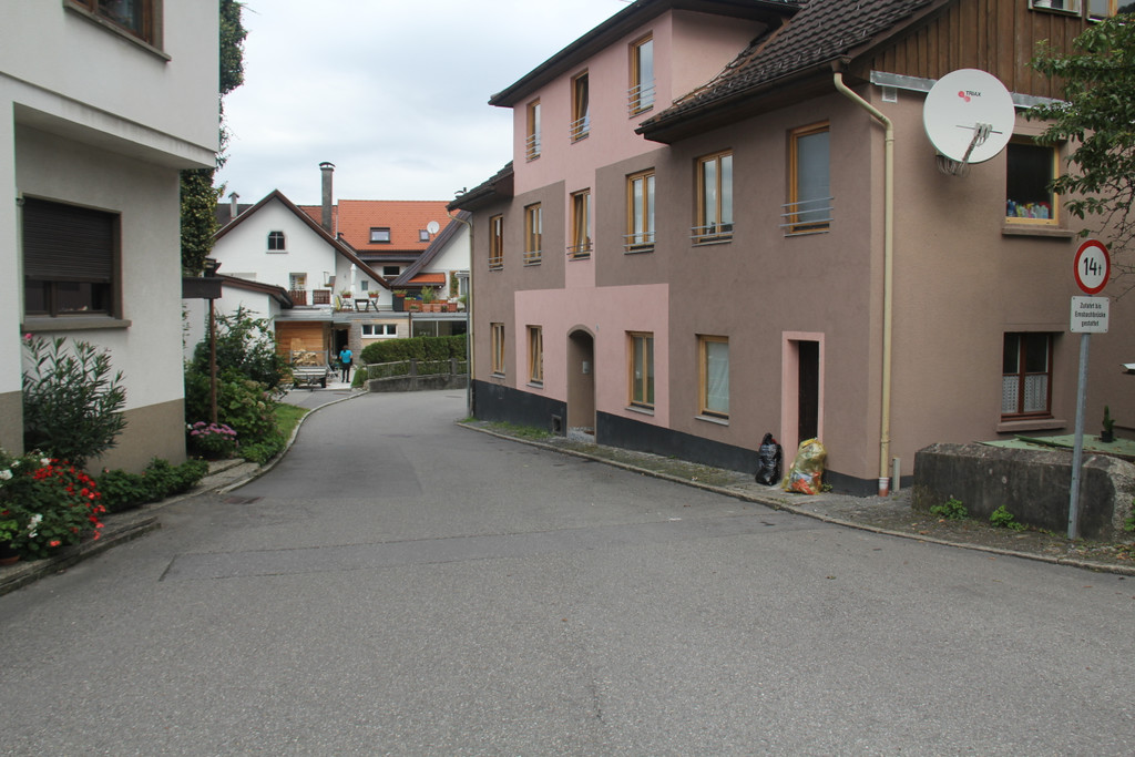 Emsbachstra__e_2_JPG-1381690784