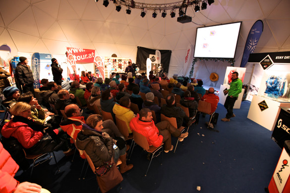 Lech_Zuers_am_Arlberg_Snow__26_Safety_Conference__28c_29_Lech_Zuers_Tourismus_GmbH__282_29.jpg