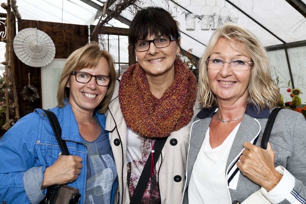 Bl__tenzauberLesung023_jpg-1381919820