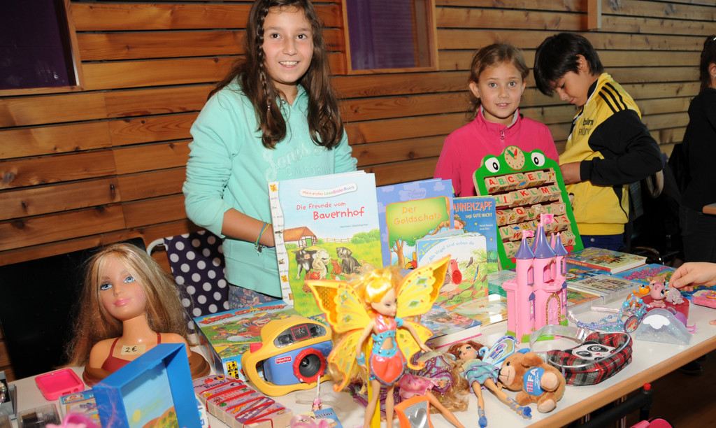 Kinderflohmarkt 12-10-2013 263_jpg-1381939347