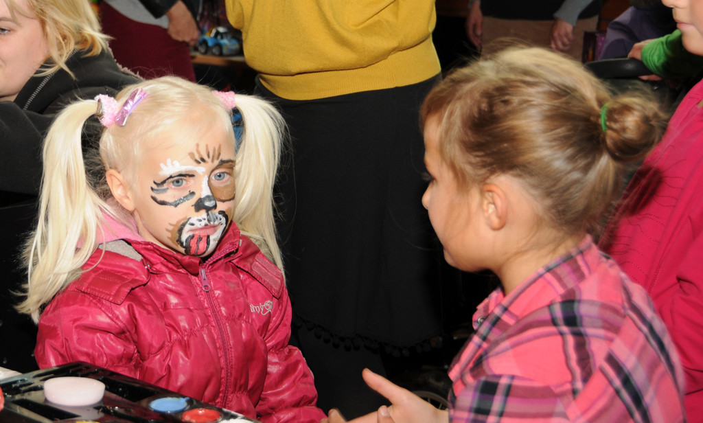 Kinderflohmarkt 12-10-2013 264_jpg-1381939353