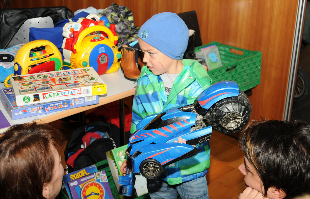 Kinderflohmarkt 12-10-2013 275_jpg-1381939393