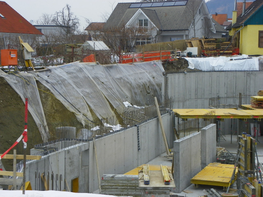 100_7674_jpg-1269191059