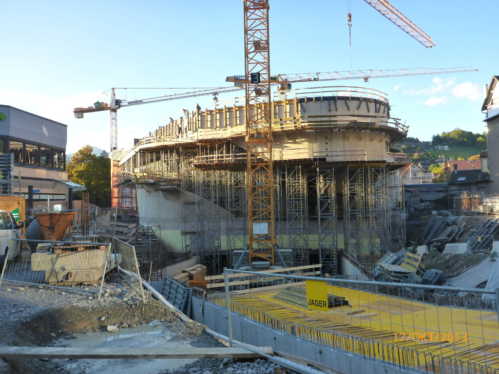 P1030530_JPG-1382085384