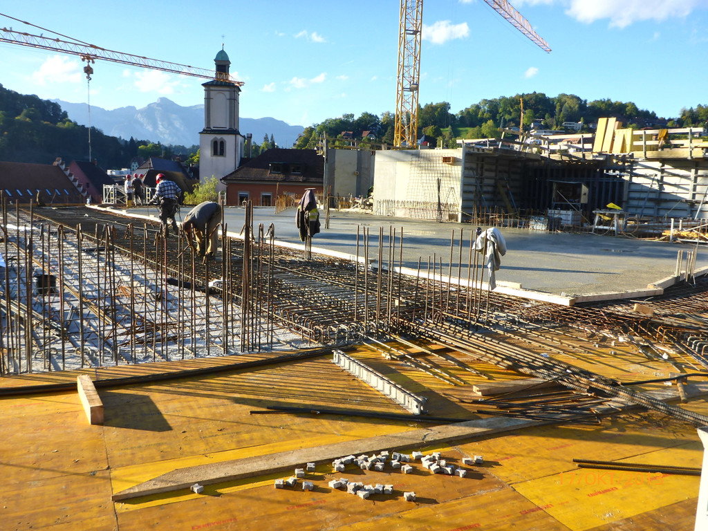 P1030507_JPG-1382085376