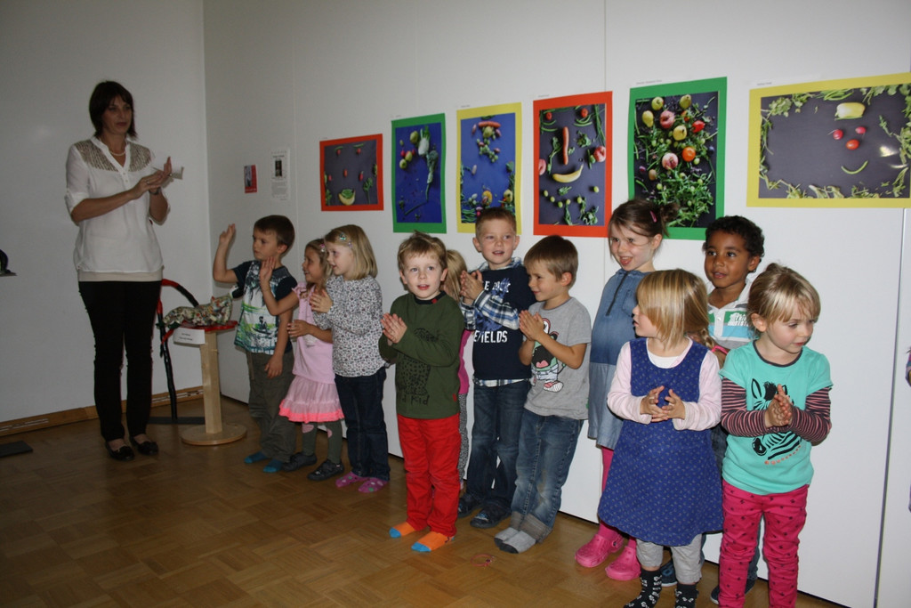 KinderHaus Vernissage 2013 _2__jpg-1382164850