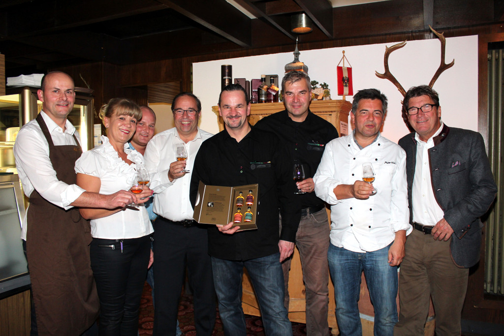 IMG_9405_jpg-1382189886