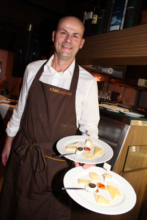 IMG_9437_jpg-1382190007