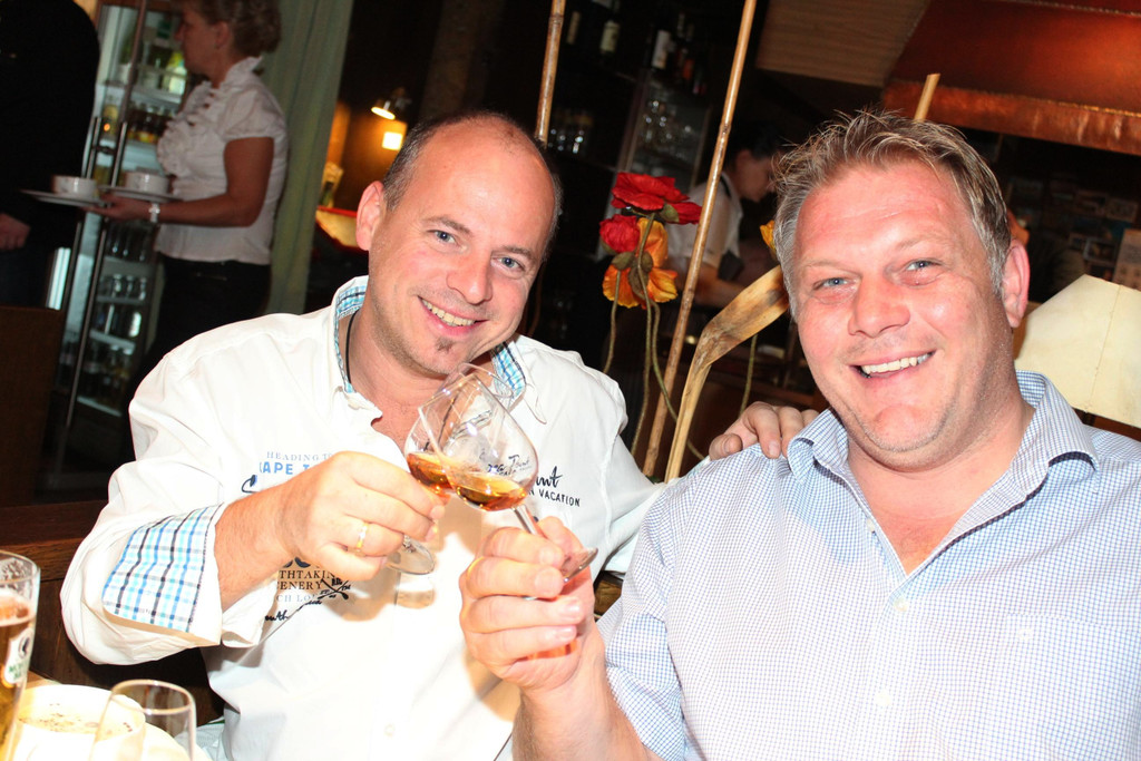 Whiskymen__ 1_jpg-1382190037