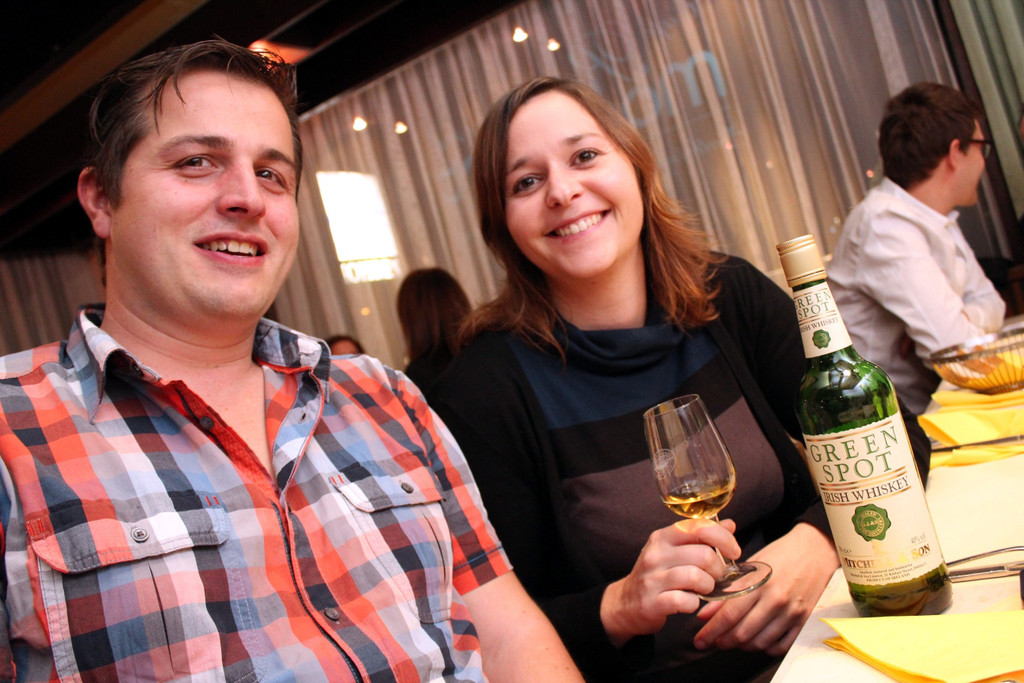 Whiskymen__ 7_jpg-1382190095