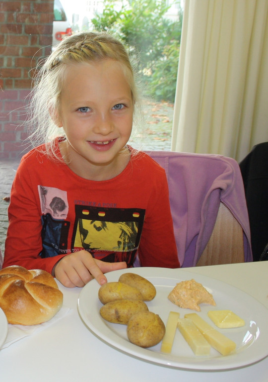 Kartoffeltag Missionskreis 2013 _16__jpg-1382277811