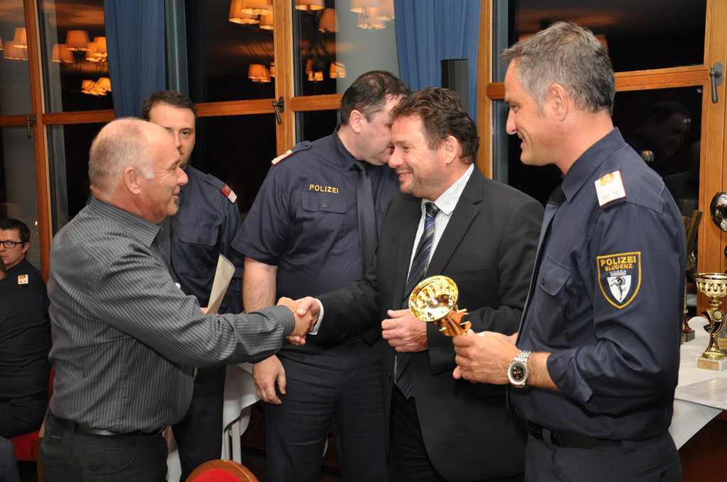 schiess8_jpg-1382299597