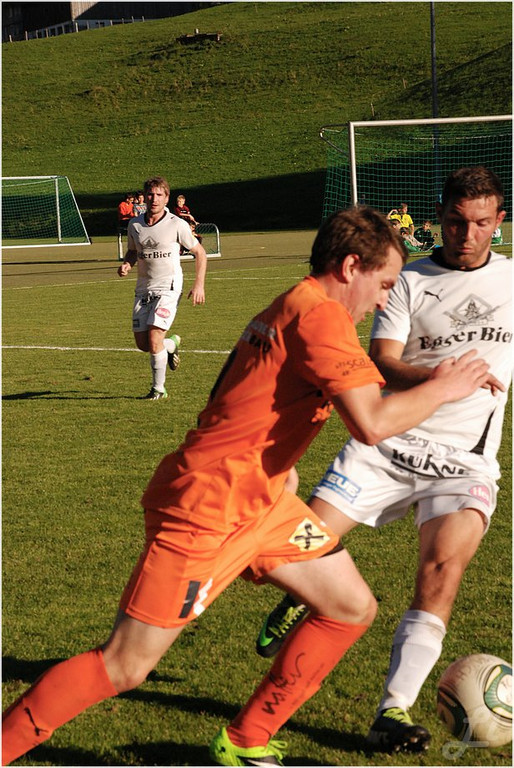 20131019_037_egg_bizau_derby_light_JPG-1382307081