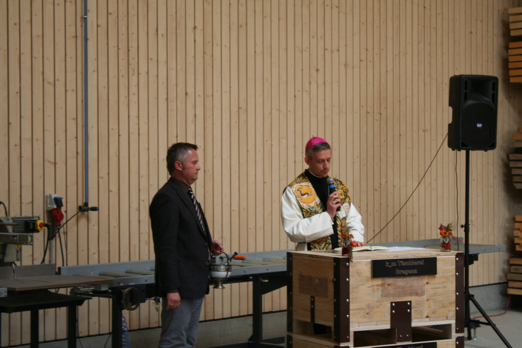 IMG_3080_JPG-1382357812