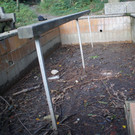 Wassertrete in schlechtem Zustand.