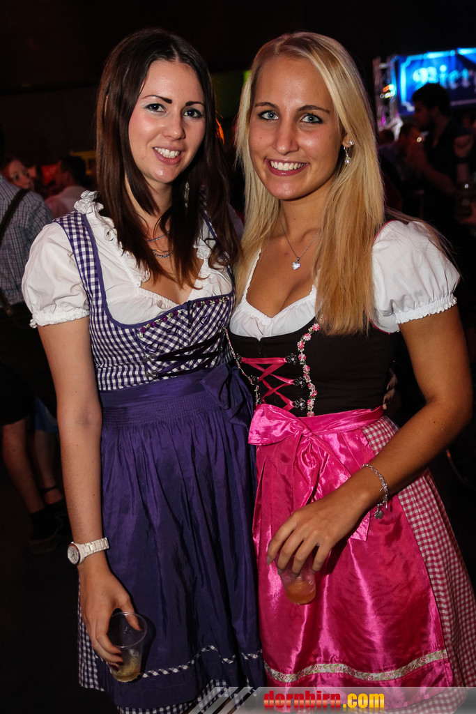 13235103.jpg