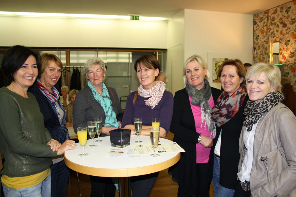 Theater OSKAR im Pfarrsaal 2013 _26_.jpg