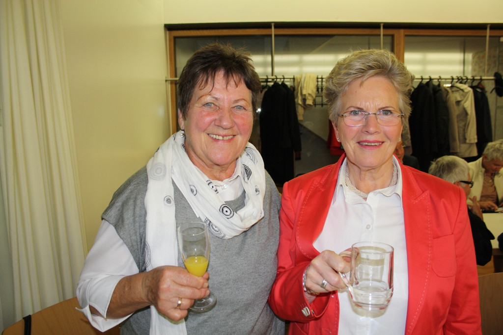 Theater OSKAR im Pfarrsaal 2013 _29_.jpg
