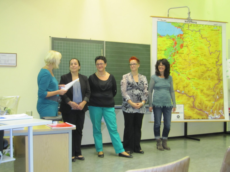 Bibliothek_Er__ffnung 026.JPG