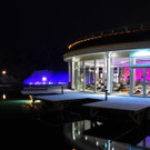 AVITA Therme bei Nacht.jpg