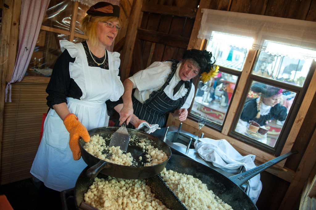 Martinimarkt 03 __ BEATE RHOMBERG.jpg
