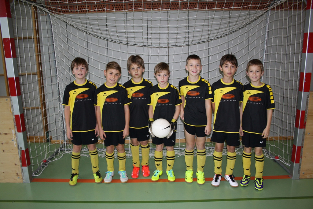 Fu__ball Nachwuchs U 9 HALLE 09-11-2013 _3_.jpg