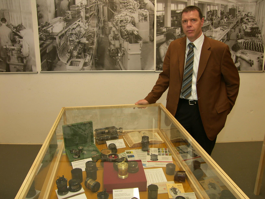 Freddy Ausstellung Curta.JPG