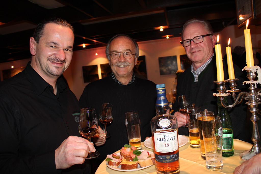 Rossi Vernissage 2.jpg