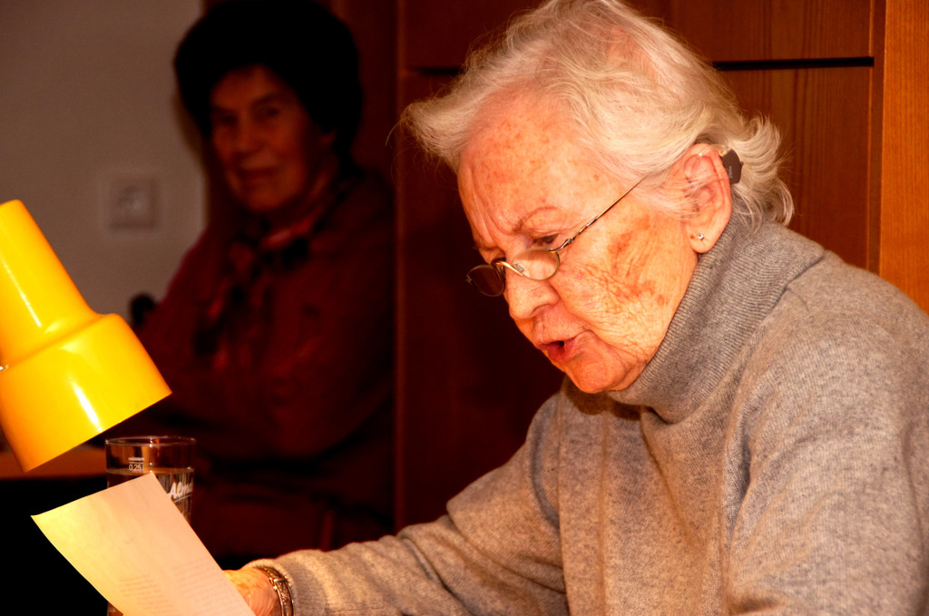 Rezitorin Edith Witzemann _01_.JPG