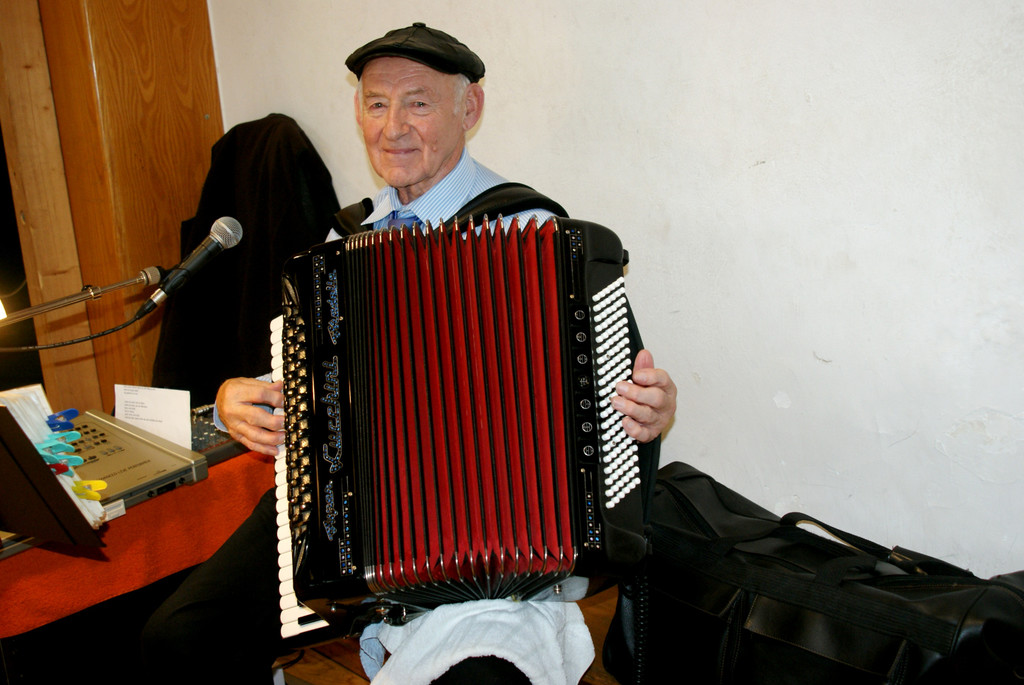 06.JPG