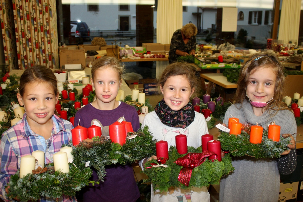 Adventkranzwoche Pfarre 201 TERMIN _16_.jpg