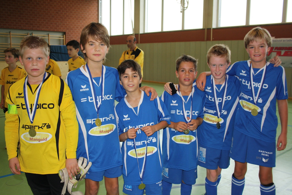 Fu__ball Nachwuchs U 11 HALLE 16-11-2013 _1_.jpg