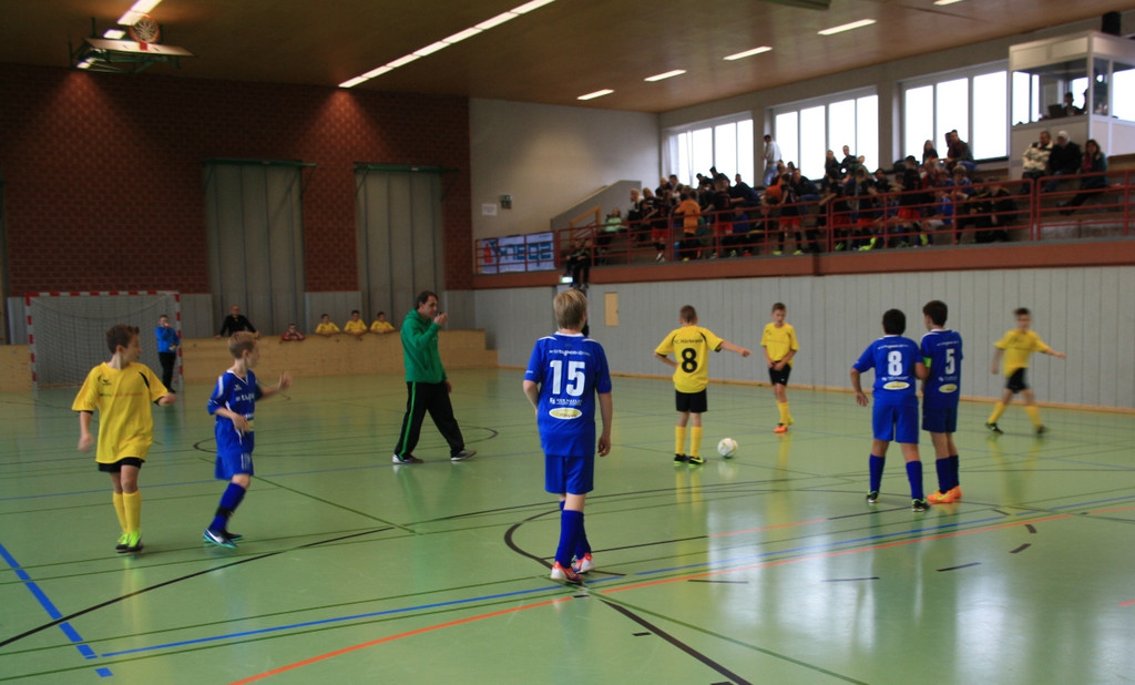 Fu__ball Nachwuchs U 13 HALLE 16-11-2013 _16_.jpg