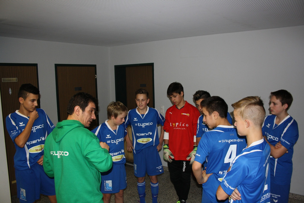 Fu__ball Nachwuchs U 16 HALLE 17-11-2013 _26_.jpg