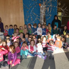 08 Kinder und P__dagoginnen des Kindergartens Oberer Riegel.JPG