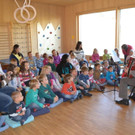 10 Gem__tliches Singen und Musizieren mit Ziehharmonikaspieler Edi Walser.JPG