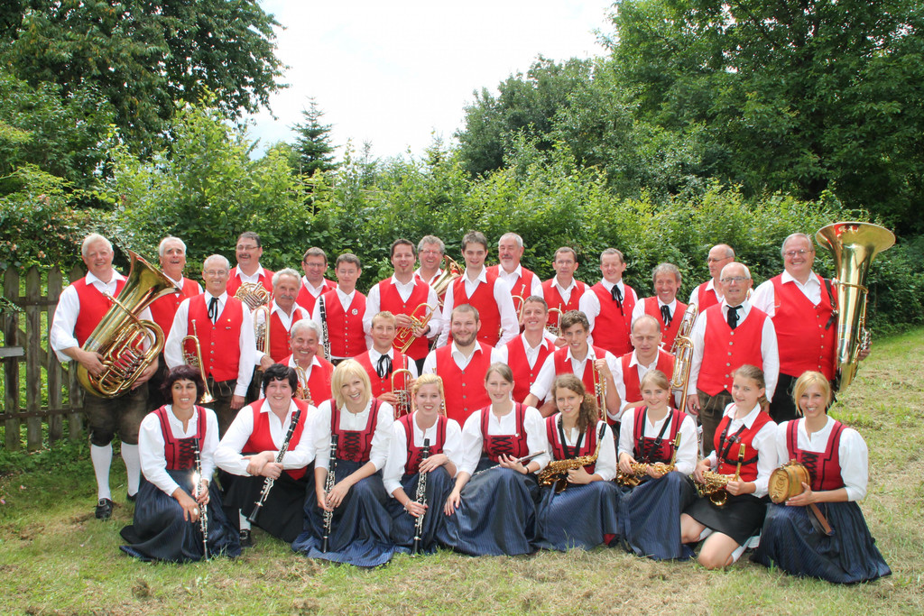 Gruppenfoto 2012 _1_.jpg