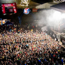 Partycrowd.jpg