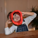 10 ___und klebe den Kartonstreifen zu einem Ring.JPG
