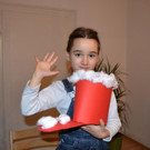 18 Fertig_ Nun muss der Nikolaus  den Stiefel nur noch f__llen.JPG