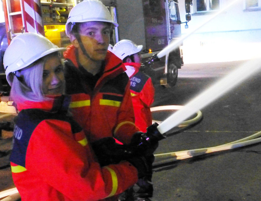 Feuer2c.jpg